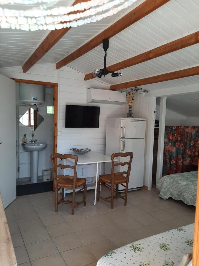 Chalet Au Pied Du Mont Ventoux Mormoiron Ngoại thất bức ảnh